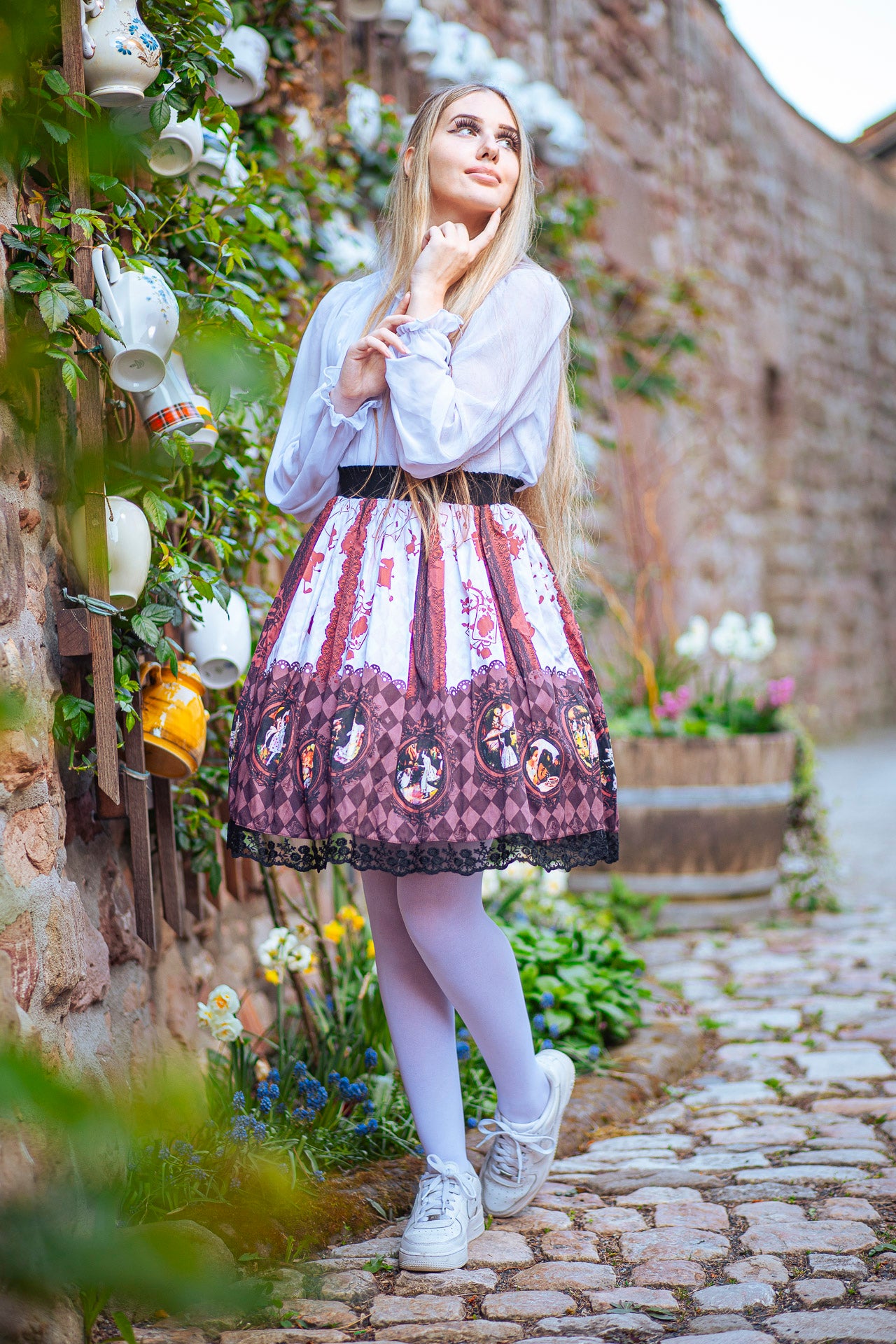 Rock "Alice in Red"