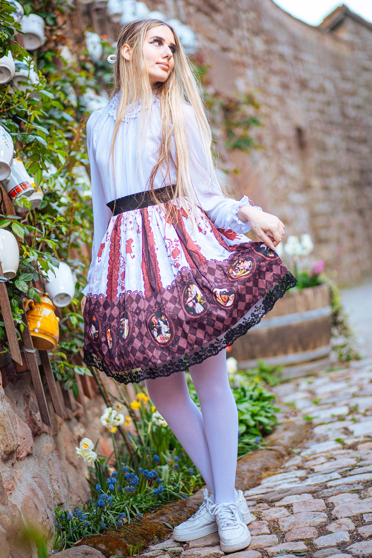 Rock "Alice in Red"