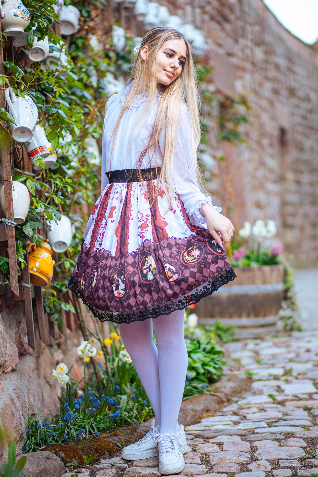 Rock "Alice in Red"
