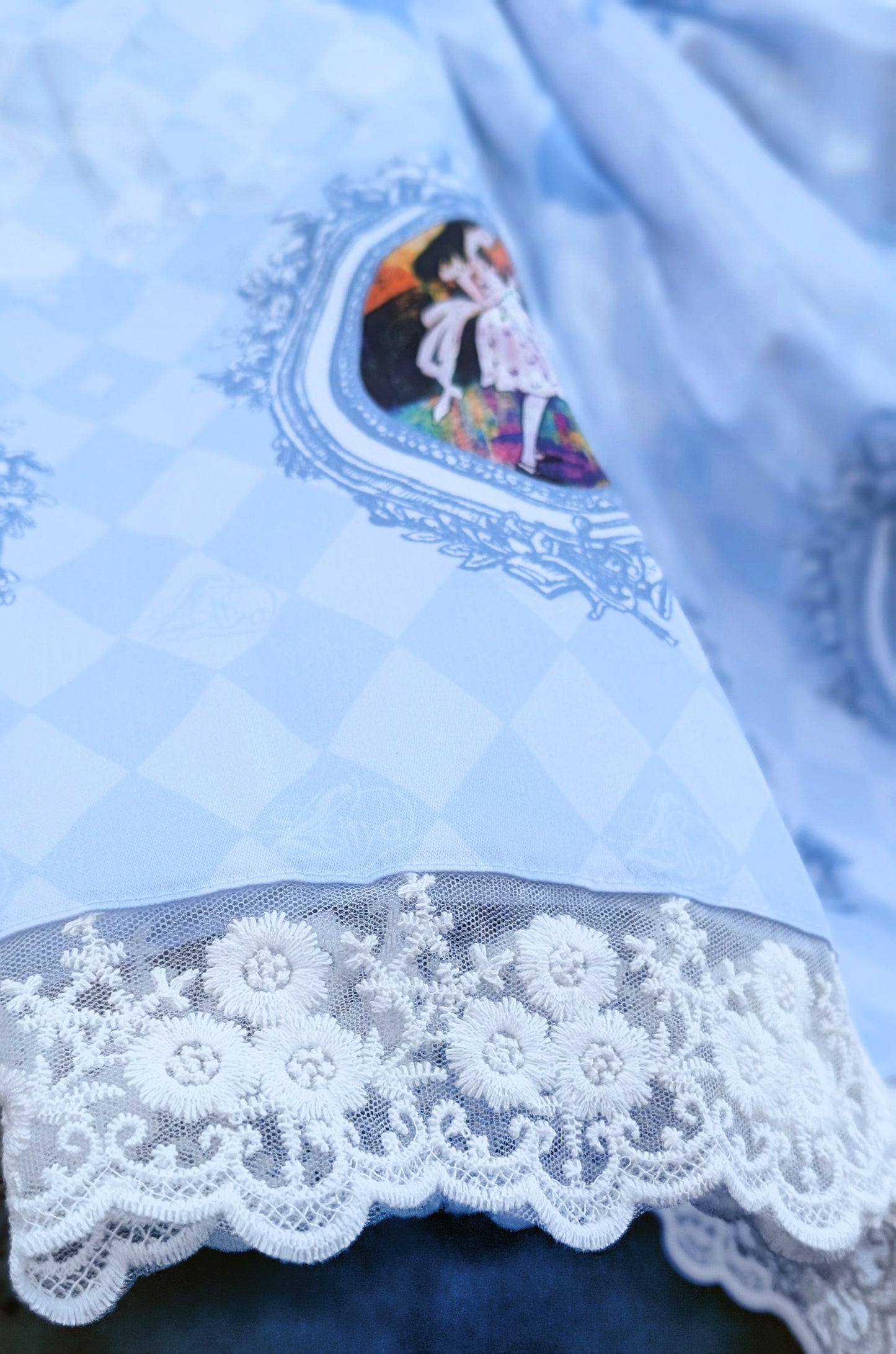 Rock "Alice in Blue"