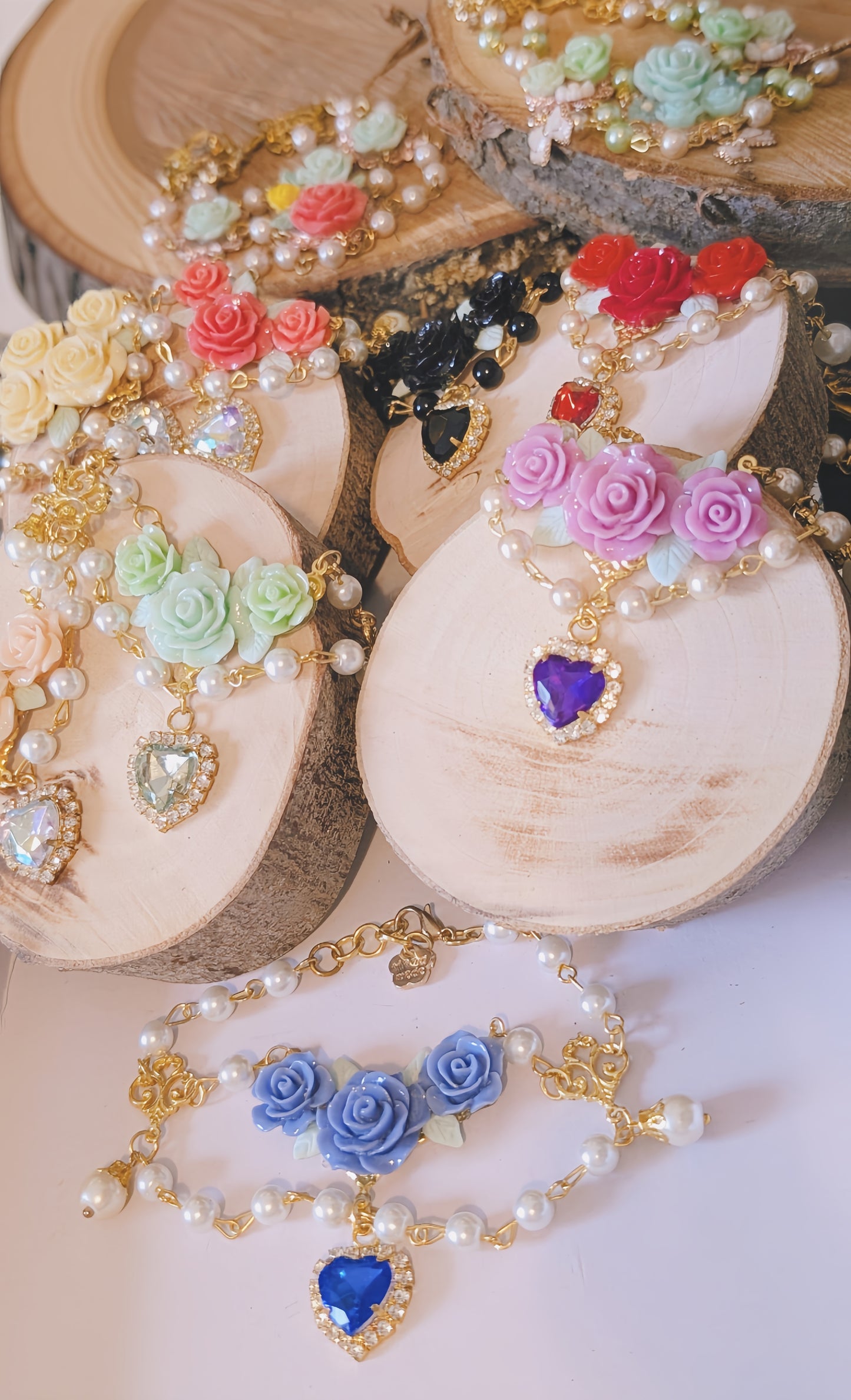 Armband "In voller Blüte" • Rot • Lila • Blau • Schwarz • Pink • Rosa • Creme • Bunt • Grün 1&2
