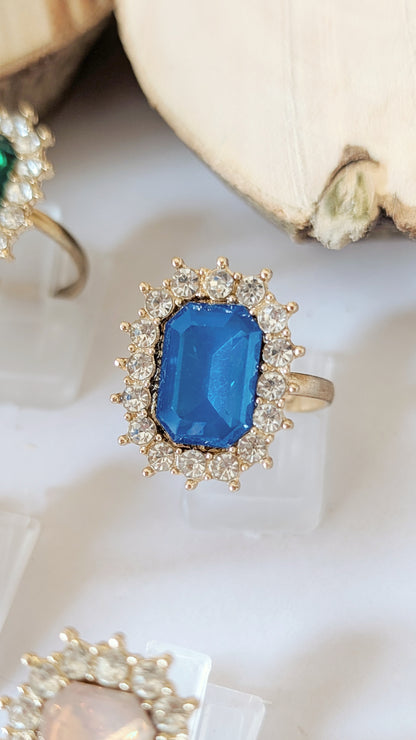 Ring "Klang der Würde" • Größenverstellbar • Grün • Blau • Weiß • Creme • Rot • Schwarz