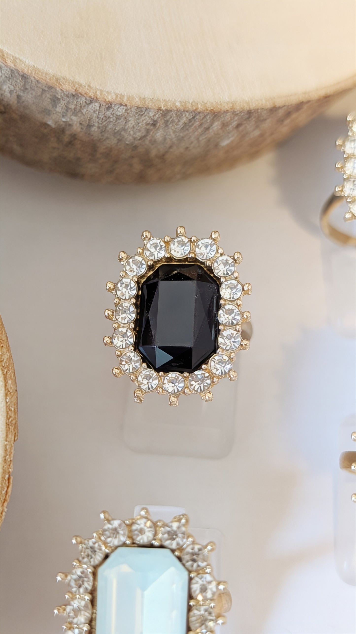 Ring "Klang der Würde" • Größenverstellbar • Grün • Blau • Weiß • Creme • Rot • Schwarz
