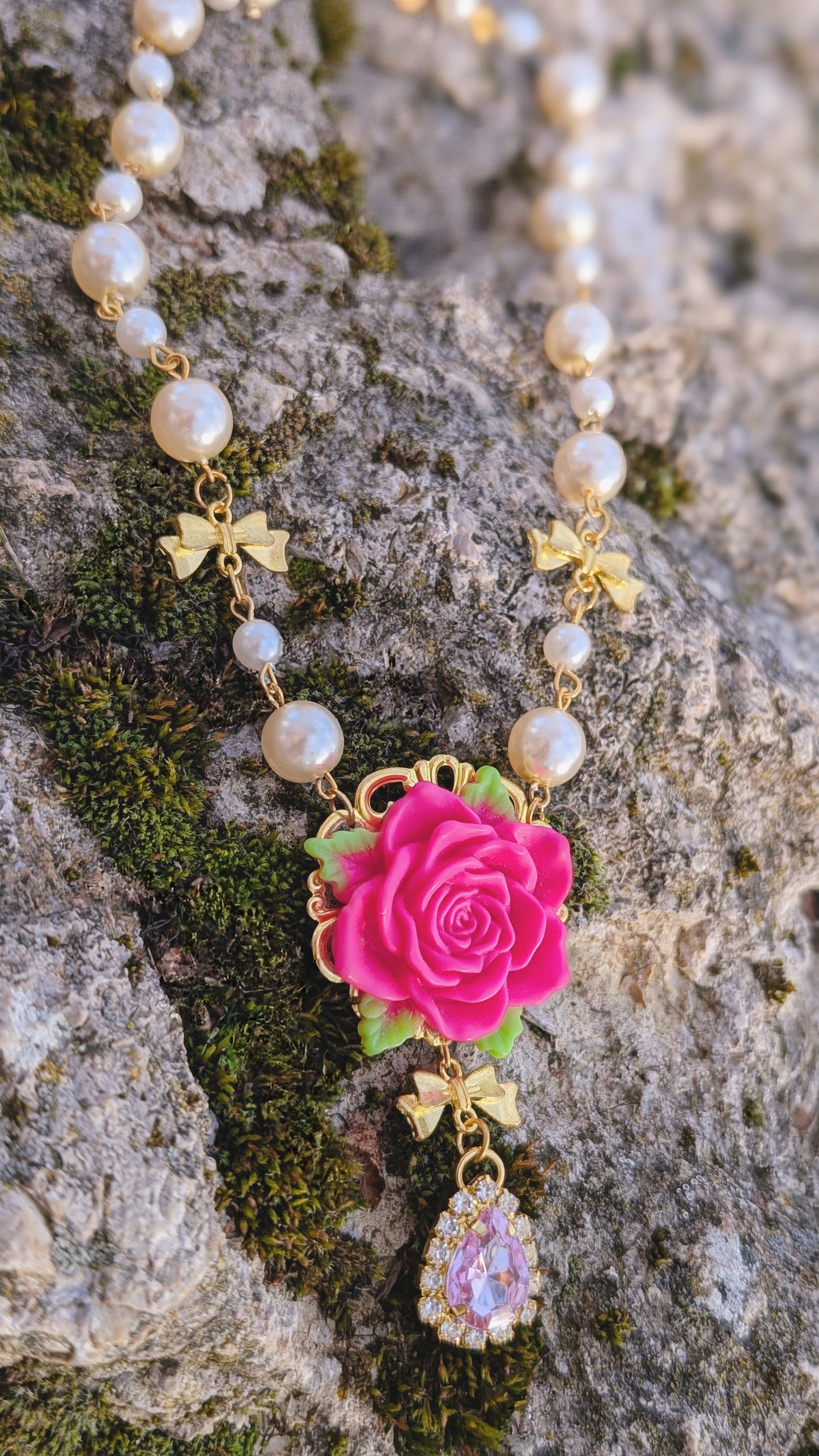 Kette "Die ewige Rose" • Rot • Pink • Rosa • Altrosa • Apricot • Blau • Mint • Schwarz• Weiß