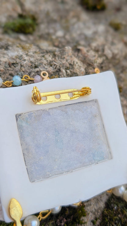 Brosche "Schwäne" • weiß • schwarz/weiß