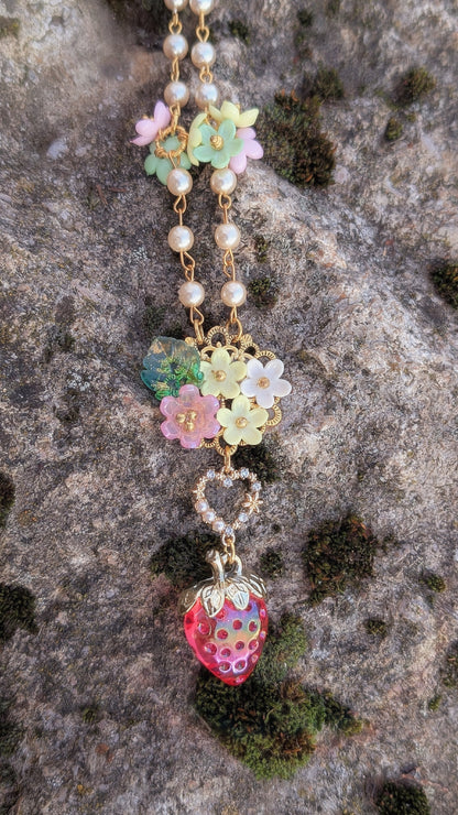 Kette "Früchte des Sommers" • Blau • Rot • Blassblau • Rosa • Apricot