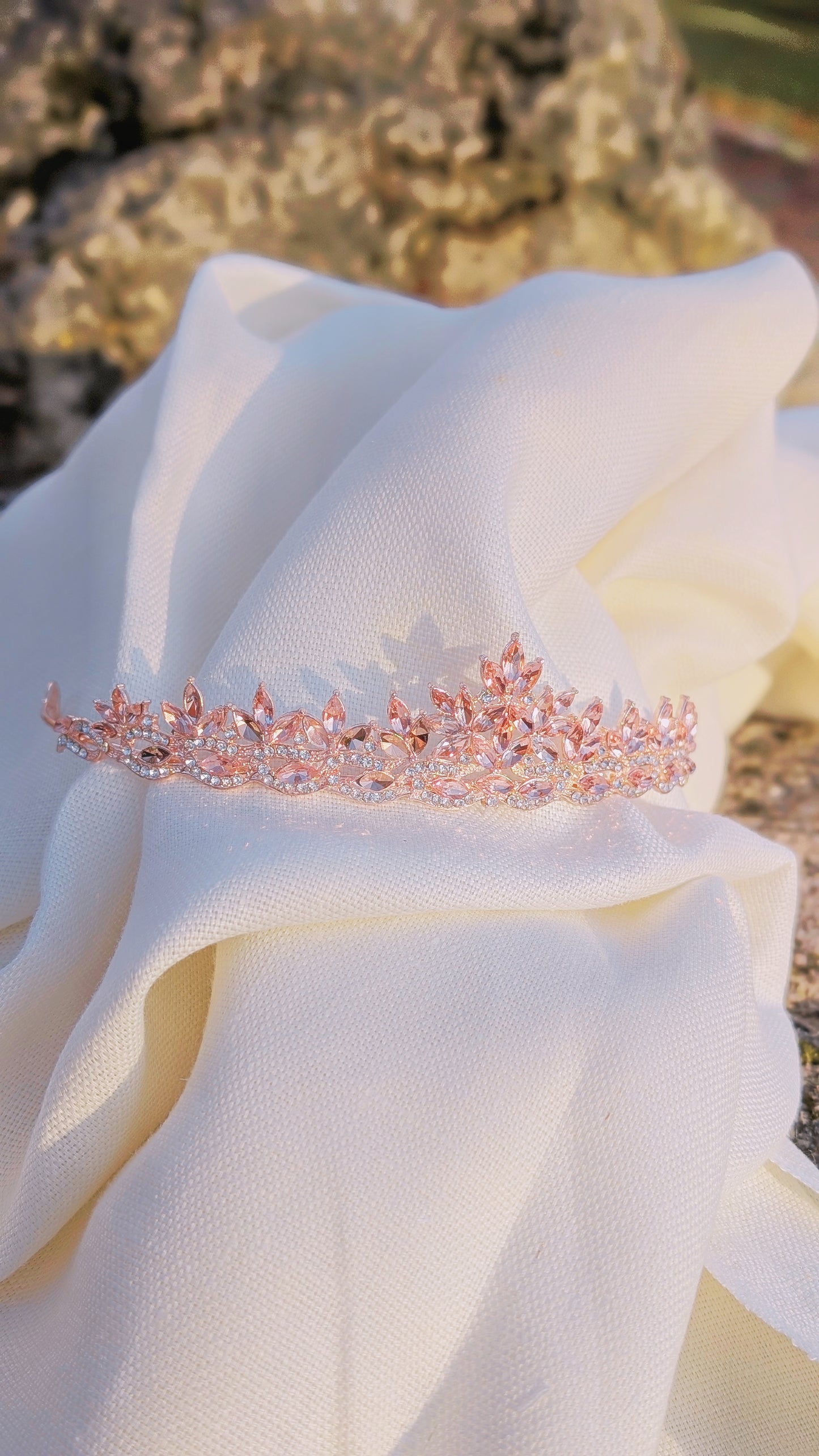 Tiara "Zart in Rosé"