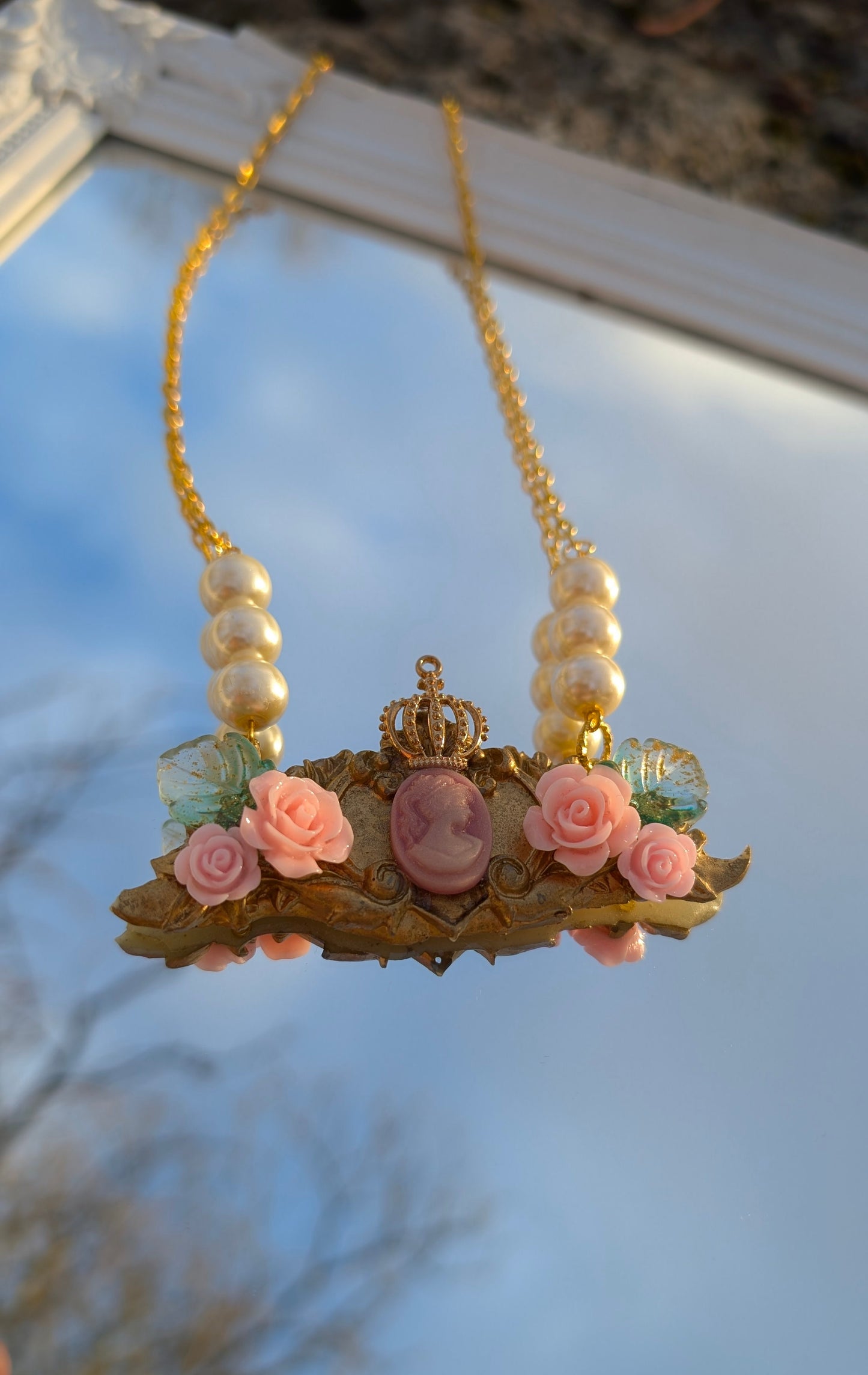 Collier "Rosenkönigin" • Schwarz • Rosa • Creme • Mint