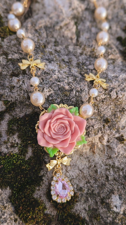 Kette "Die ewige Rose" • Rot • Pink • Rosa • Altrosa • Apricot • Blau • Mint • Schwarz• Weiß