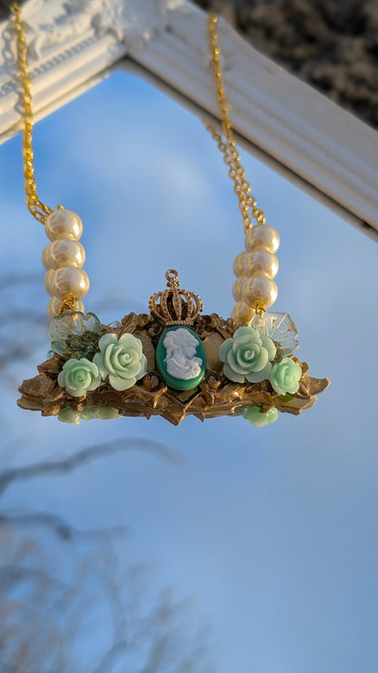 Collier "Rosenkönigin" • Schwarz • Rosa • Creme • Mint